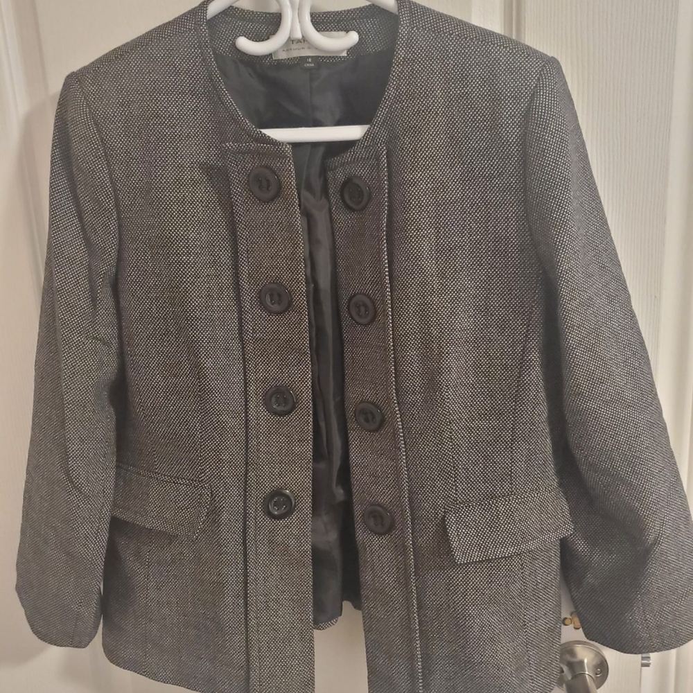 Tahari Arthur S Levine Women's